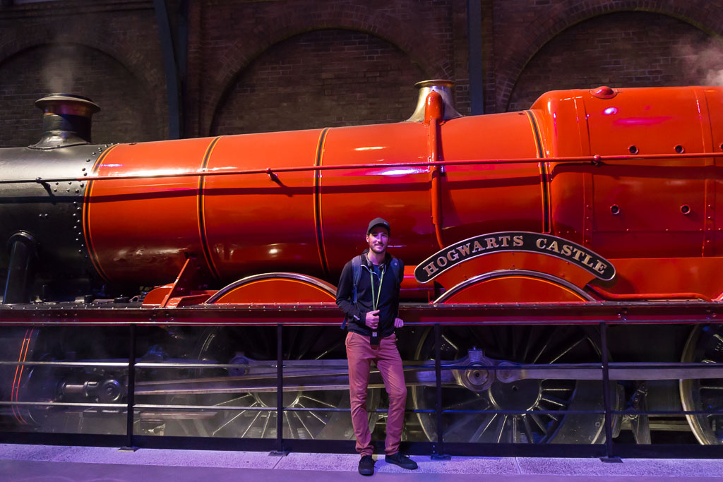 Harry Potter Studio Tour, The Two Drifters, www.thetwodrifters.net Scott with the Hogwarts Express