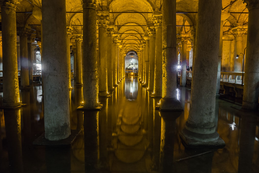 Basilica Cistern, Istanbul, The Two Drifters, www.thetwodrifters.net